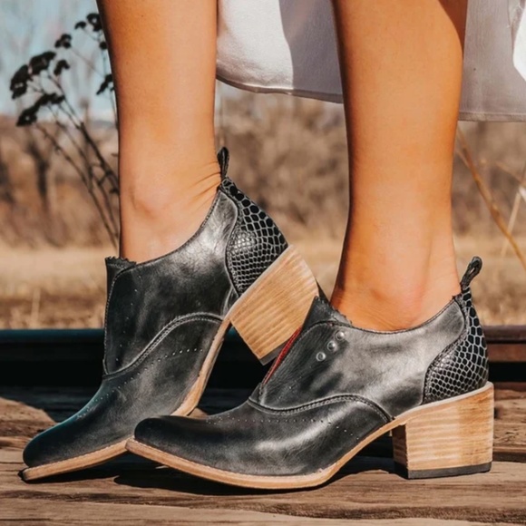Freebird by Steven Shoes - Freebird by Steven, Sadie, Black Multi, 9